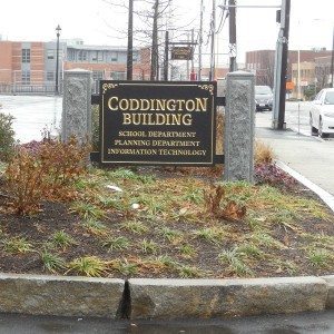 Coddington sign winterkill | Quincy News About Quincy Massachusetts | Quincy Ma Sign with over sized n amid winterkill a quincy quarry news photo