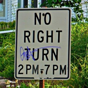 Long ignored and vandalized traffic signA Quincy Quarry News photo