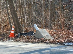 Still dangerously sideways street lightA Quincy Quarry News photo