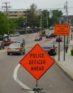 detail-less-in-the-q-3