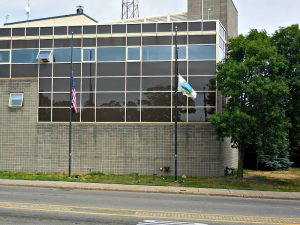 city-hall-not-half-staffed-3