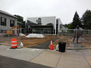 city-hall-not-half-staffed