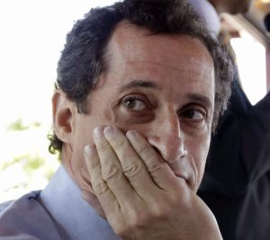 weiner-facepalm-1125-ap-image | Quincy News About Quincy Massachusetts