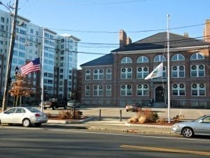 Bush-41-mourning-period-flags-coddington | Quincy News About Quincy Massachusetts