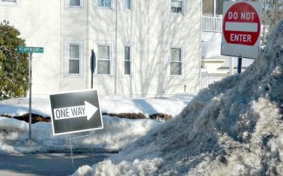 Quincy One Way Temporary Traffic Plan Sign Points to Do Not Enter