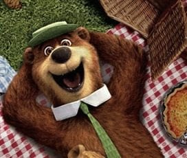 A bears walks into a pizza shop . . .