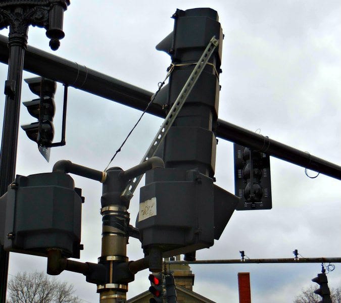 Quincy Quarry sideways traffic light exposé gets results?