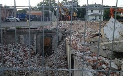 Wollaston Theater is a hole …