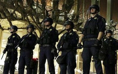 Right Wing protest at Berkeley after Coulter talk cancelled – at least six arrested