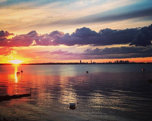Friday nights with ocean and beer @dmpillion. #friday #quincy #houghsneck #ocean #sunset #boston #cityscapes #igboston6