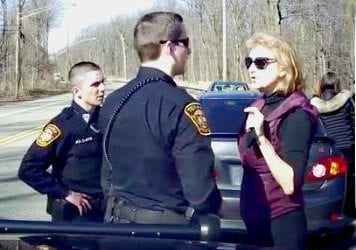 Hillary Clinton fundraiser Caren Turner quits New York Port Authority ethics post after video of her cursing cops goes viral