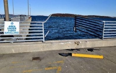 Quincy man drives SUV off Quincy pier