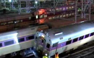 Derailment suspends service on MBTA Fairmount Line