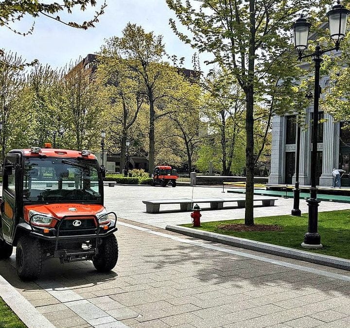 Quincy Center Kim Jong Koch Plaza Snow Team Six pimps its rides? #mayorkoch #quincymayortomkoch #parkandrec