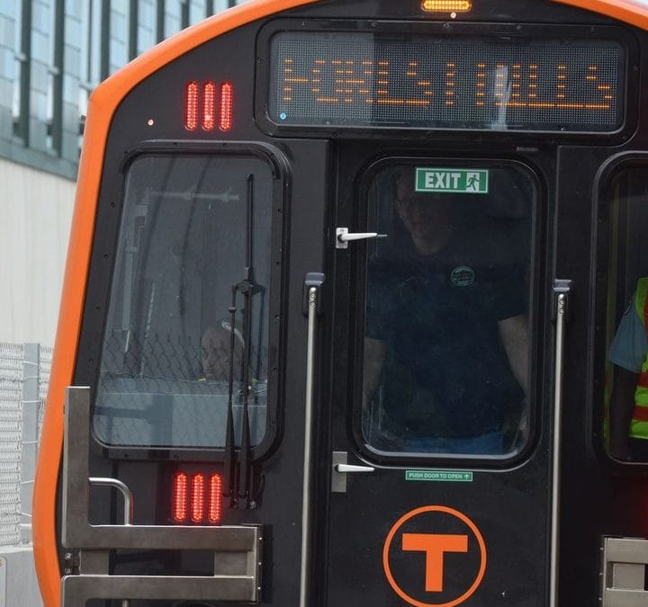Orange Line first day of shutdown uneventful. So far anyway. #mbta #charliebaker