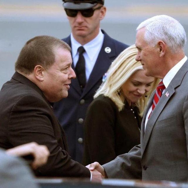 Quincy Quarry News Weekly Fish Wrap: Stop the presses – Mayor Koch caught out on a walk for a photo op! #mayorkoch