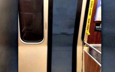 MBTA Orange Line train door stuck, local media frenzy follows #mbta
